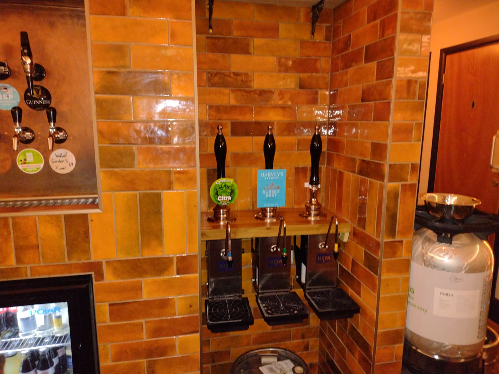 rusty bucket_bexley_02w.jpg